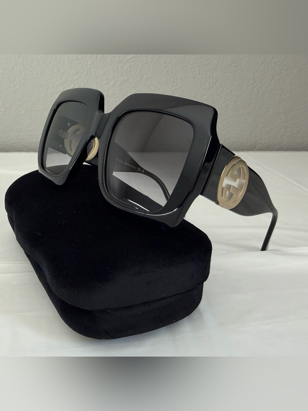 NEW Gucci 54MM square sunglasses